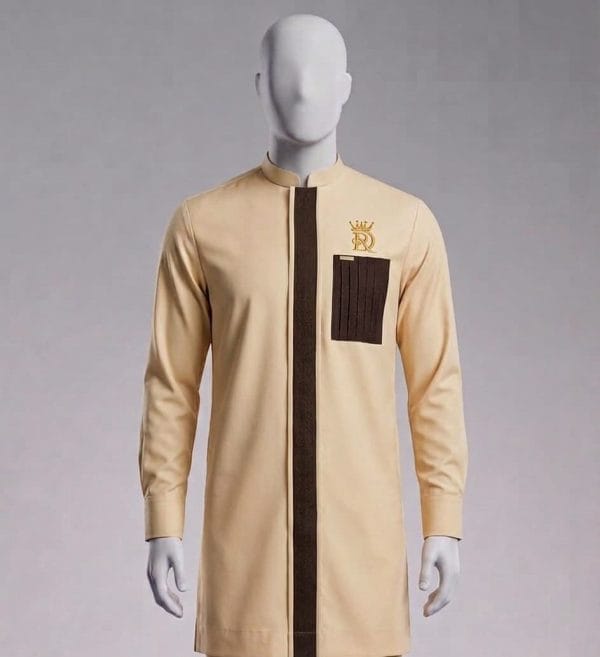 Tunique Homme Col Officier bicolore de couleur café avec logo Royal Design.