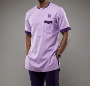 Tunique Homme Violet Royal Design |Pointe-Noire Tunique élégante disponible sur la boutique de vêtements homme Royal Design.pour homme, style moderne et élégant par Royal Design, disponible à Pointe-Noire.